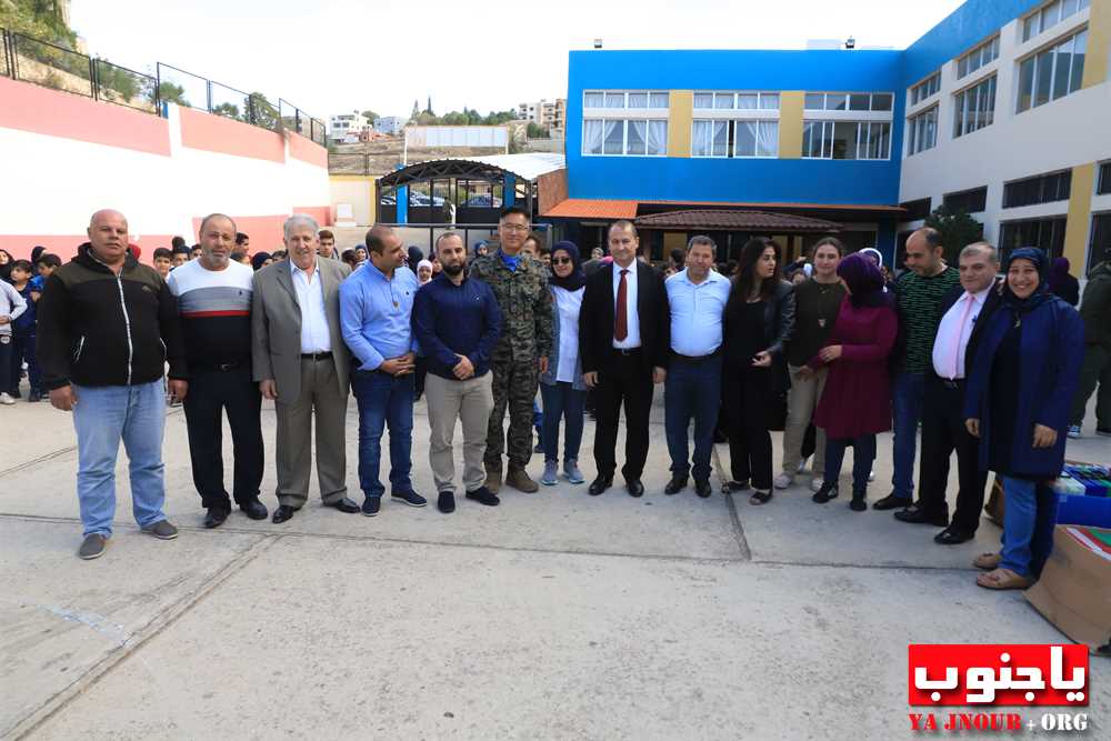 افتتحت بلدية طيردبا قاعة الشيخ محمد جواد مغنية الإجتماعية بحضور الكتيبة الكورية التي قدمت للبلدة عدة خدمات 