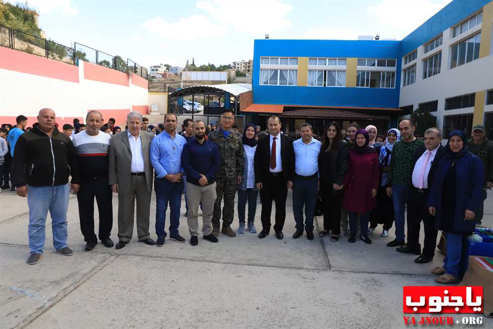 افتتحت بلدية طيردبا قاعة الشيخ محمد جواد مغنية الإجتماعية بحضور الكتيبة الكورية التي قدمت للبلدة عدة خدمات 