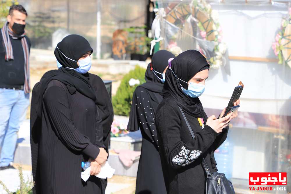 حتى الموت بكورونا لم يفرقهما...أبى قلبها ان ينبض بعد رحيل شريك عمرها، فاسلمت الروح بعد ساعات على وفاته ليدفنا معا في ثرى الجنوب ويترافقا في الرحلة الاخيرة دون نظرة وداع اخيرة لأحبة مفجوعين
