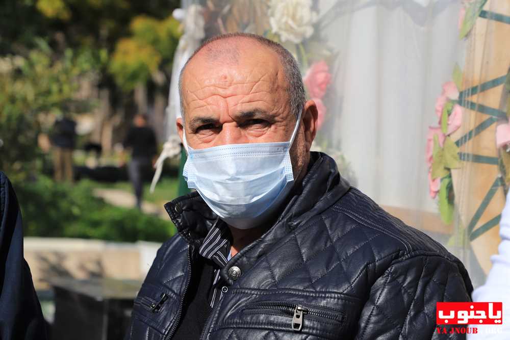 حتى الموت بكورونا لم يفرقهما...أبى قلبها ان ينبض بعد رحيل شريك عمرها، فاسلمت الروح بعد ساعات على وفاته ليدفنا معا في ثرى الجنوب ويترافقا في الرحلة الاخيرة دون نظرة وداع اخيرة لأحبة مفجوعين