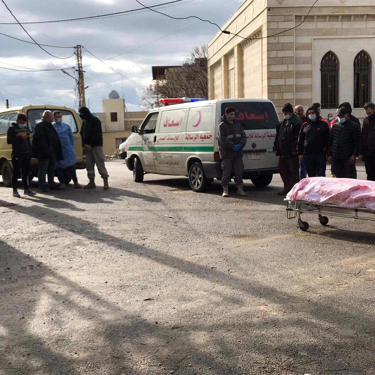 طيردبا : بالصور تشييع فقيدة الصبا إيفا علي حجازي الى مثواها الأخير 