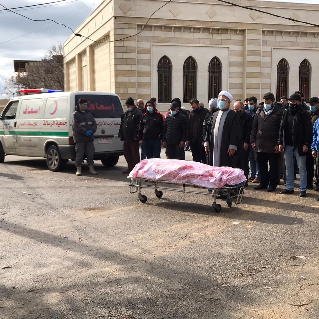 طيردبا : بالصور تشييع فقيدة الصبا إيفا علي حجازي الى مثواها الأخير 