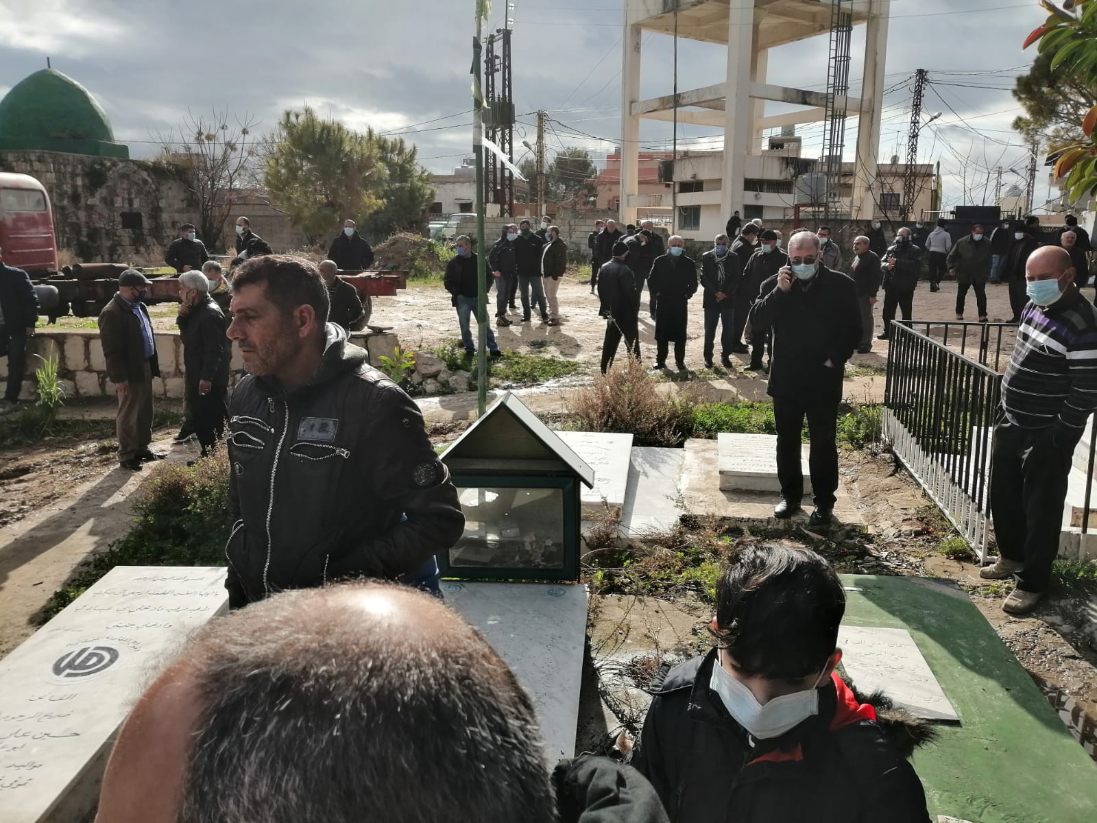 طيردبا : بالصور تشييع فقيدة الصبا إيفا علي حجازي الى مثواها الأخير 