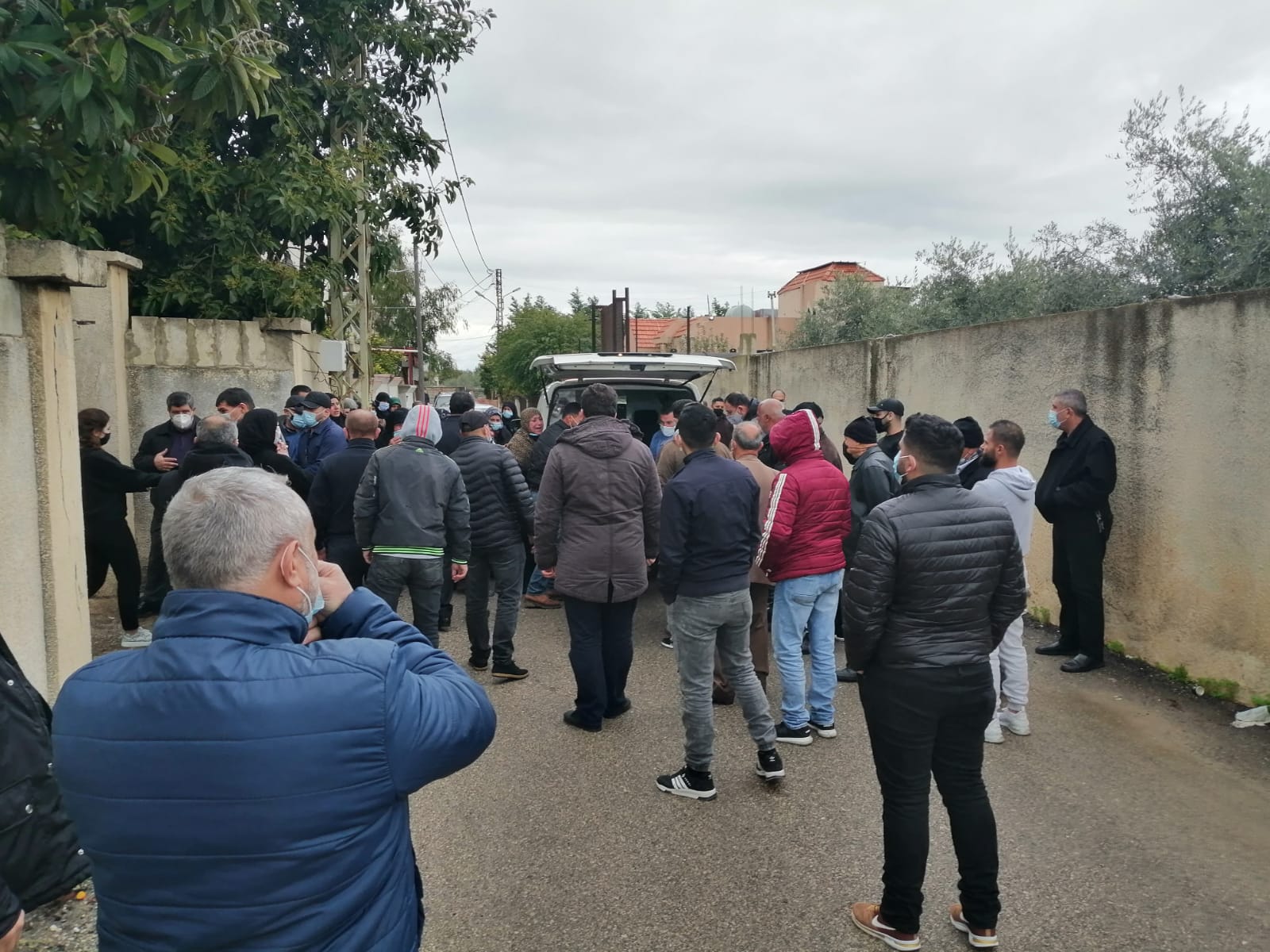 طيردبا : بالصور تشييع فقيدة الصبا إيفا علي حجازي الى مثواها الأخير 