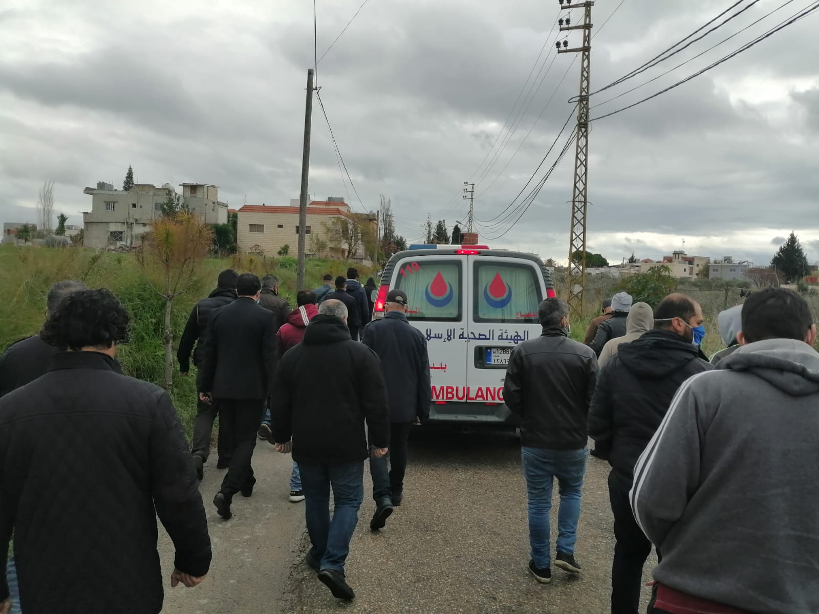 طيردبا : بالصور تشييع فقيدة الصبا إيفا علي حجازي الى مثواها الأخير 