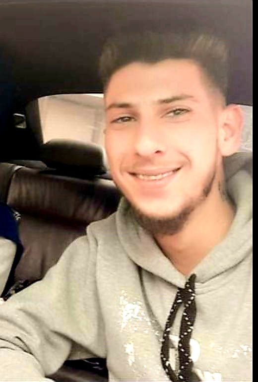 خطوبة الشاب خليل دهيني المقيم في زامبيا ابن بلدة طورا على الآنسة سجى رشيد من بلدة كفرا و قد تمت الخطوبة في بلدة طيردبا