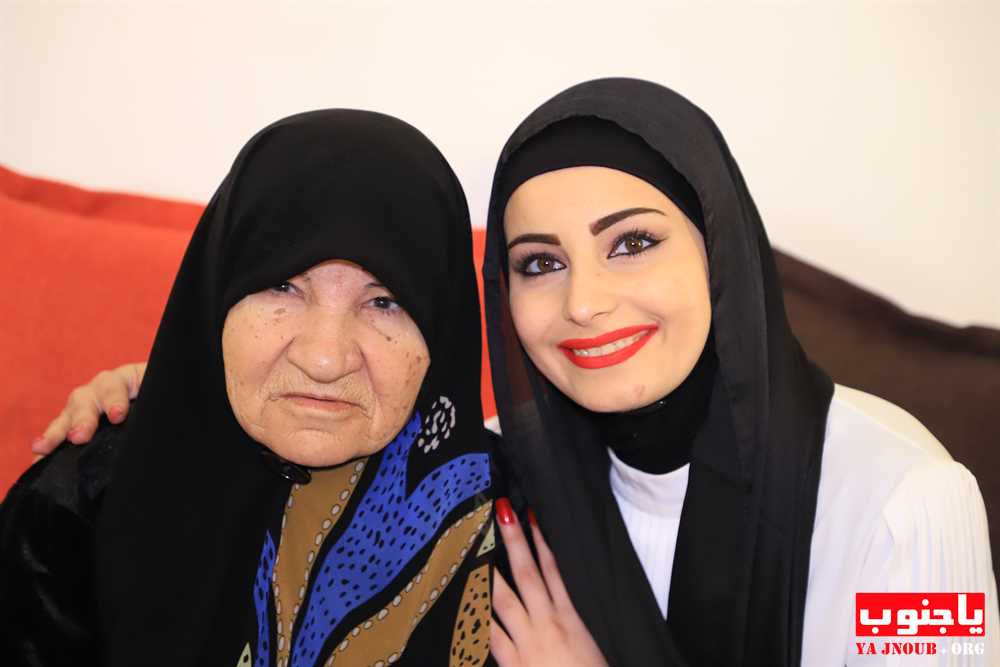 خطوبة الشاب خليل دهيني المقيم في زامبيا ابن بلدة طورا على الآنسة سجى رشيد من بلدة كفرا و قد تمت الخطوبة في بلدة طيردبا 