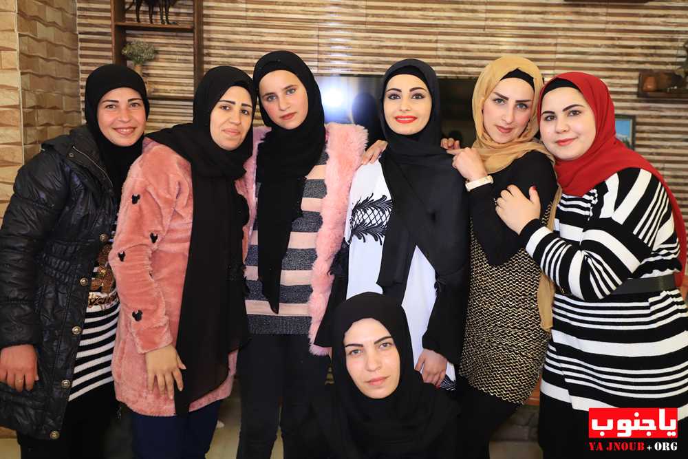 خطوبة الشاب خليل دهيني المقيم في زامبيا ابن بلدة طورا على الآنسة سجى رشيد من بلدة كفرا و قد تمت الخطوبة في بلدة طيردبا 