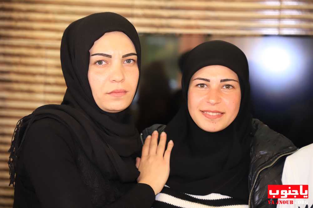 خطوبة الشاب خليل دهيني المقيم في زامبيا ابن بلدة طورا على الآنسة سجى رشيد من بلدة كفرا و قد تمت الخطوبة في بلدة طيردبا 