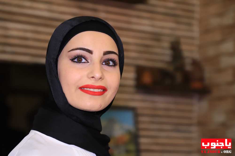 خطوبة الشاب خليل دهيني المقيم في زامبيا ابن بلدة طورا على الآنسة سجى رشيد من بلدة كفرا و قد تمت الخطوبة في بلدة طيردبا 