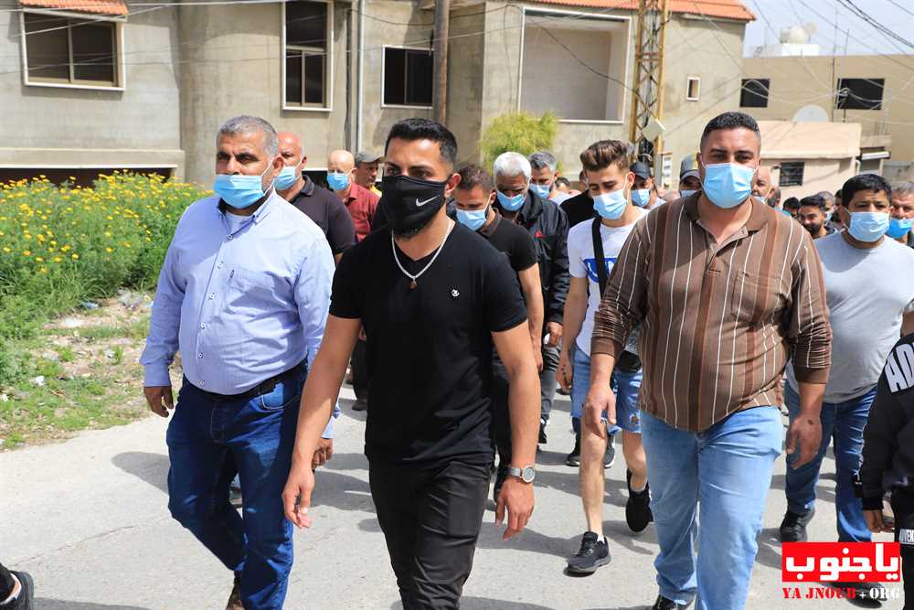 بلدة طيردبا شيعت المرحوم الحاج حسين احمد حسن مغنية الى مثواه الأخير   