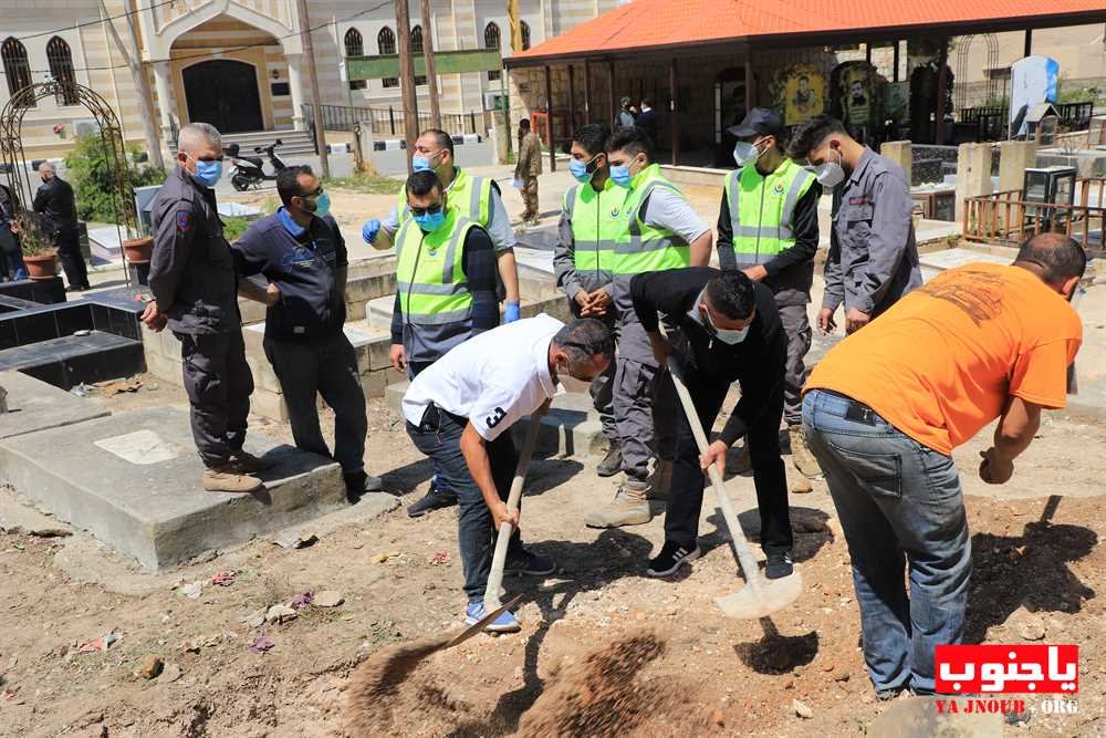 بلدة طيردبا شيعت الفقيدة الغالية الحاجة فوزية فايز يحيى حرم المرحوم السيد هاشم هاشم الى مثواها الأخير 