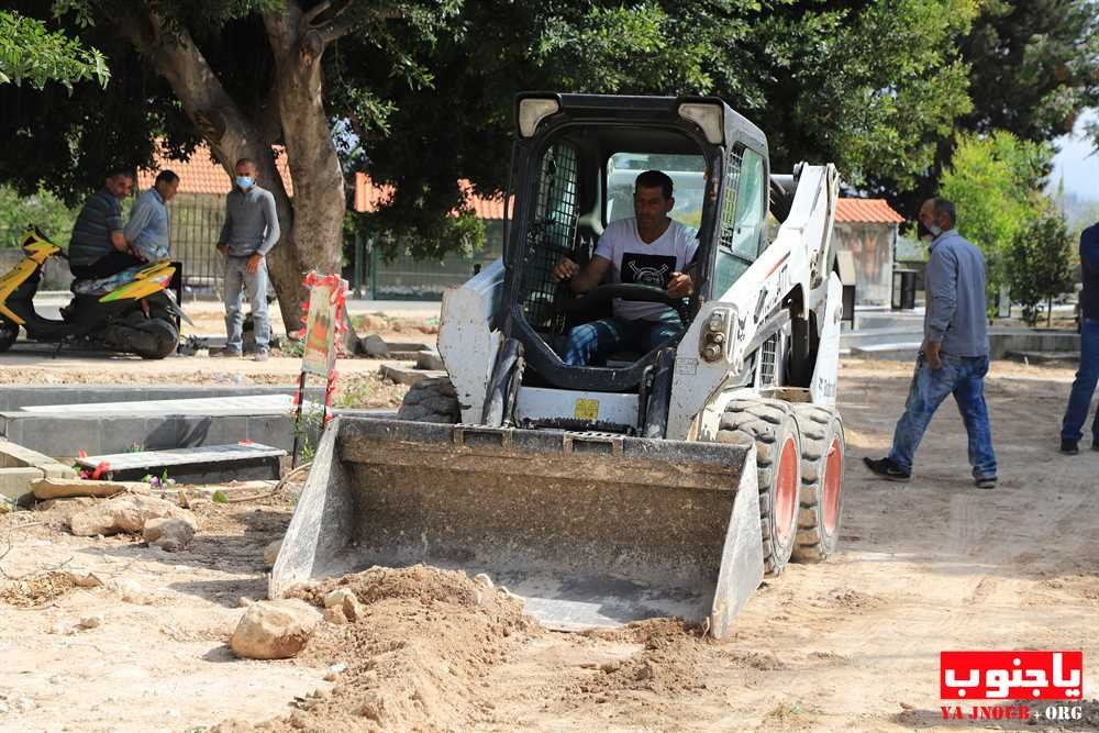 بلدة طيردبا شيعت المرحومة زينات حيدر الى مثواها الأخير   