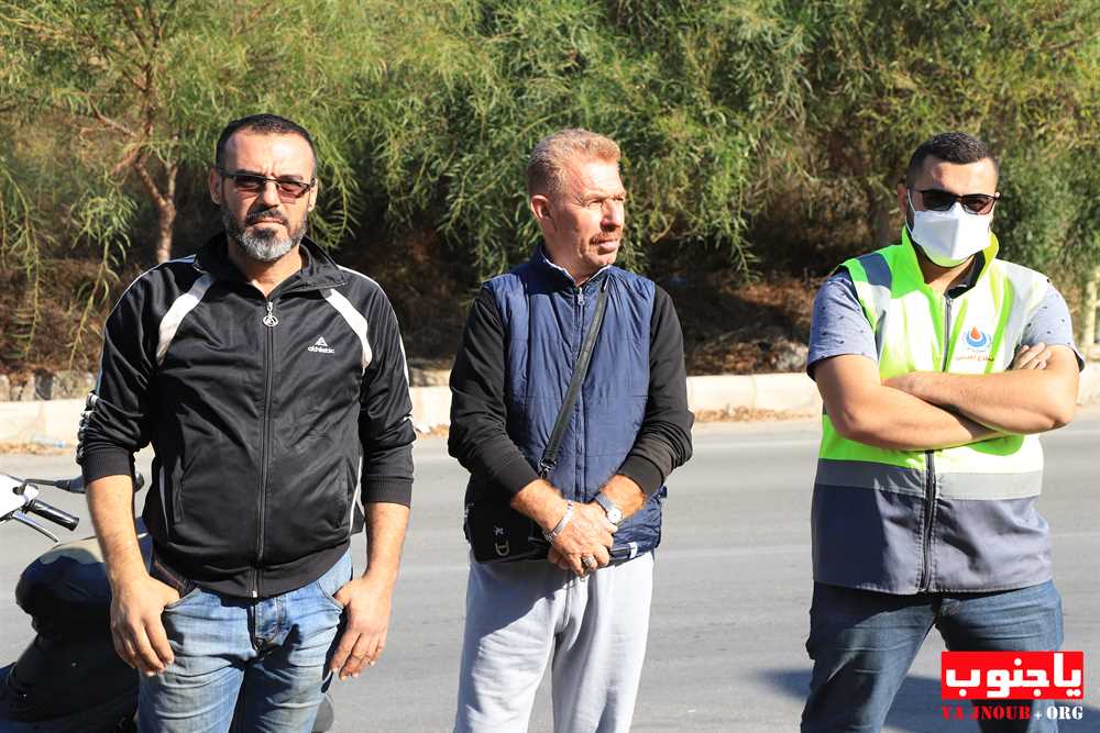    بلدة طيردبا الجنوبية : أحياء فينا _ في أجواء يوم 11-11-2021  وضع أكاليل من الزهور و إحتفال بالمناسبة 