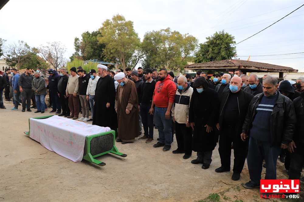 بلدة طيردبا شيعت المرحومة الحاجة العبدة محمود فقيه 