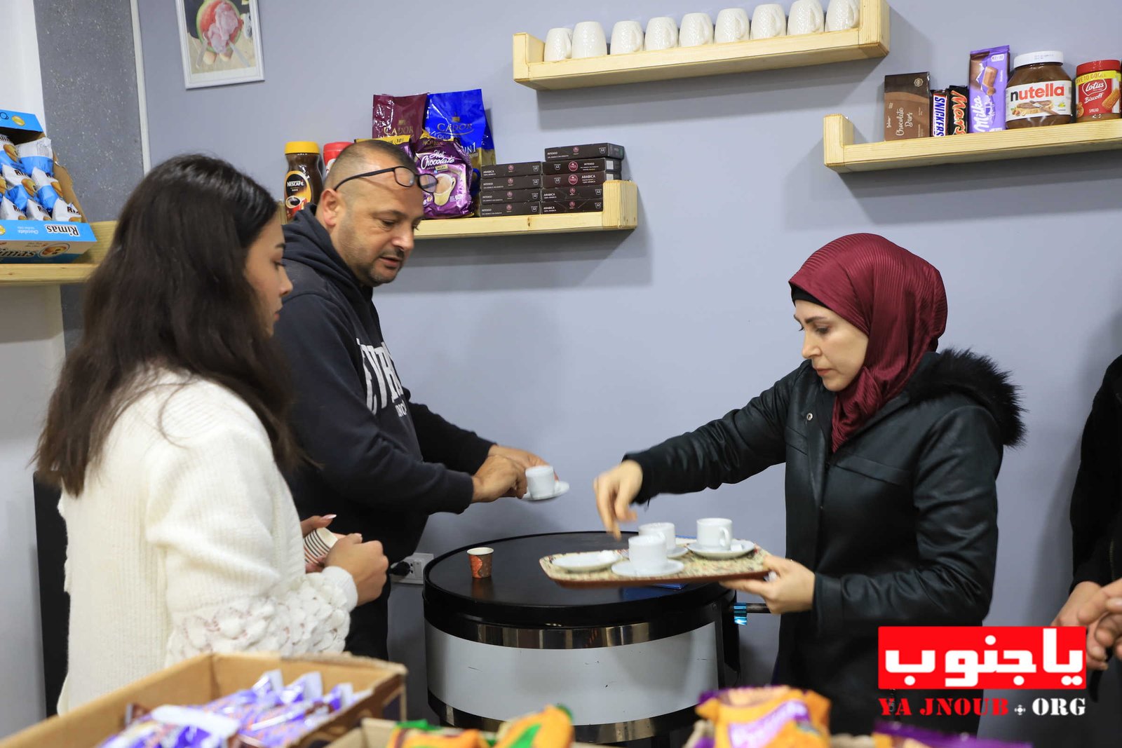 بعونه تعالى تم إفتتاح asfour cafe (vip) في بلدة طيردبا الجنوبية 