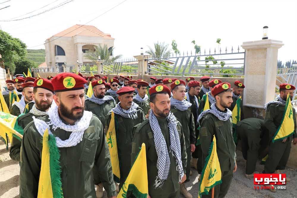 طيردبا : إحياء يوم القدس العالمي في بلدة طيردبا أمام النصب التذكاري للشهيد القائد الحاج عماد مغنية  