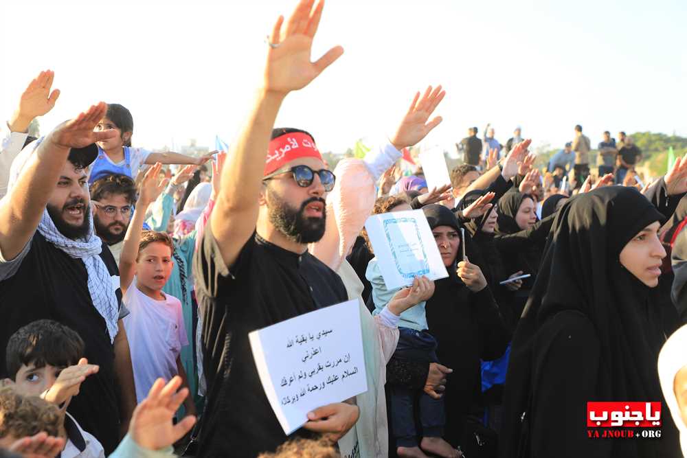 بالصور الجنوب ينشد سلام يا مهدي امام زماني من مدينة صور الآثارات تصوير وسام حسن موقع ياجنوب.أورغ ٢٠٢٢