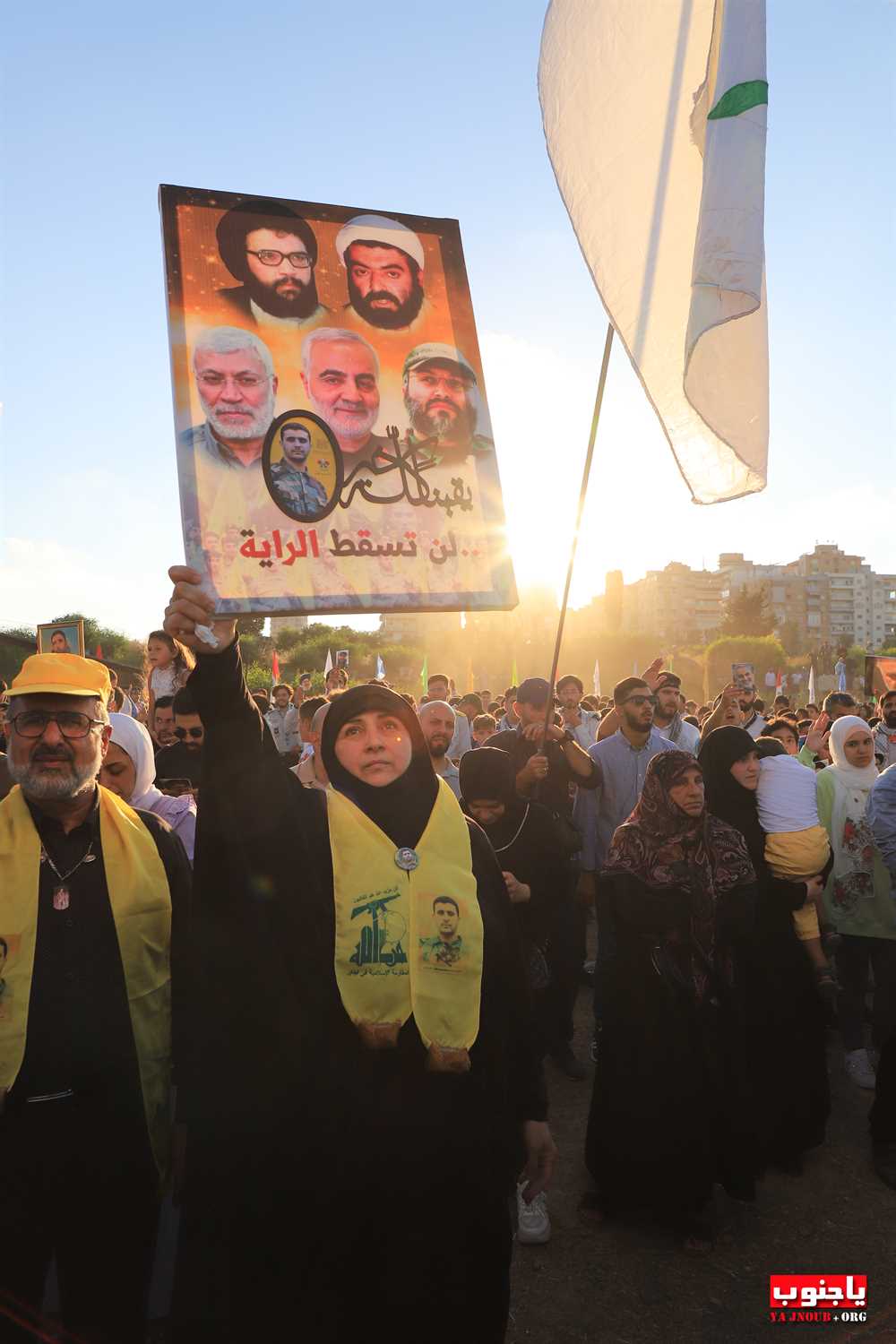 بالصور الجنوب ينشد سلام يا مهدي امام زماني من مدينة صور الآثارات تصوير وسام حسن موقع ياجنوب.أورغ ٢٠٢٢