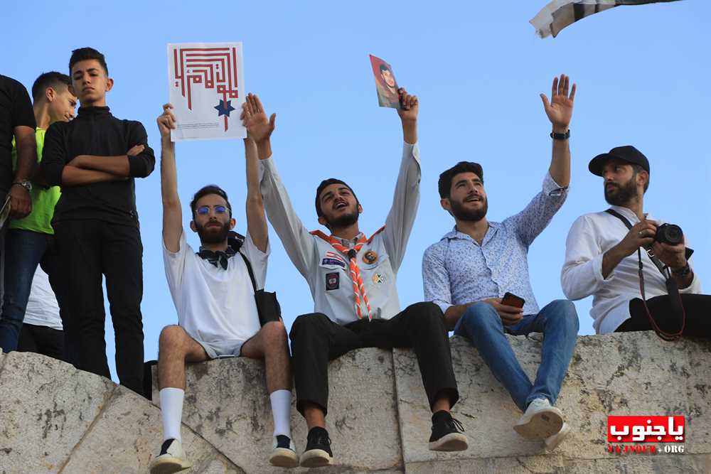 بالصور الجنوب ينشد سلام يا مهدي امام زماني من مدينة صور الآثارات تصوير وسام حسن موقع ياجنوب.أورغ ٢٠٢٢