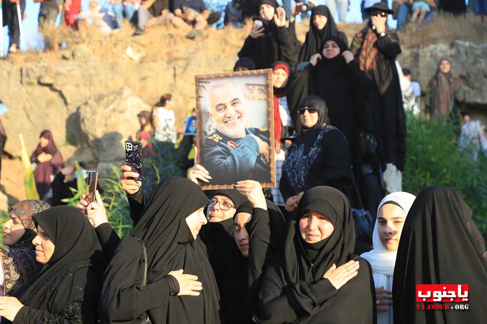 بالصور الجنوب ينشد سلام يا مهدي امام زماني من مدينة صور الآثارات تصوير وسام حسن موقع ياجنوب.أورغ ٢٠٢٢