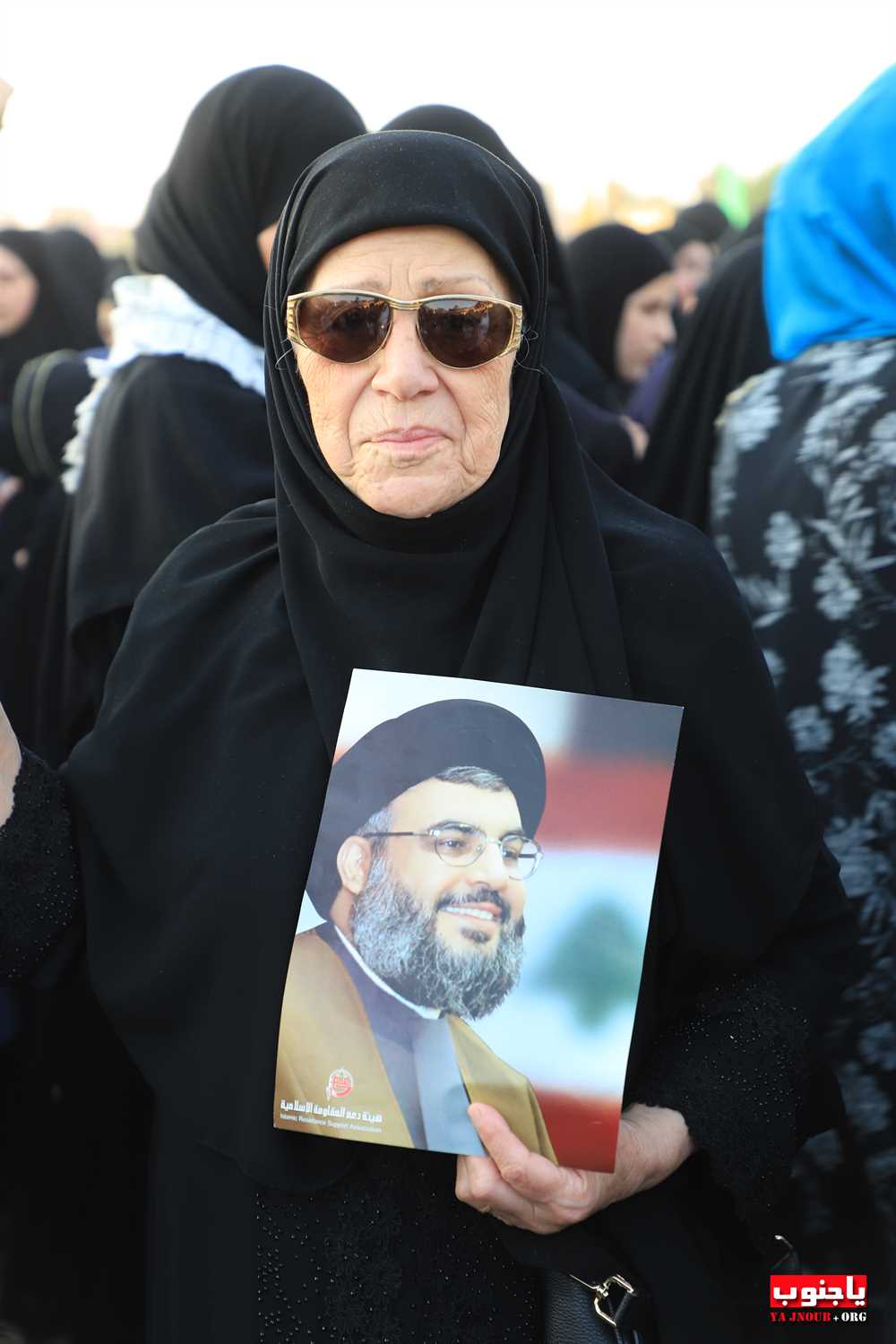 بالصور الجنوب ينشد سلام يا مهدي امام زماني من مدينة صور الآثارات تصوير وسام حسن موقع ياجنوب.أورغ ٢٠٢٢