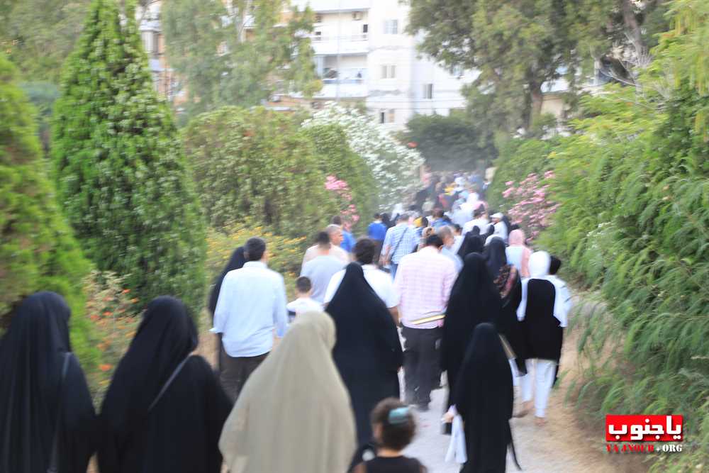بالصور الجنوب ينشد سلام يا مهدي امام زماني من مدينة صور الآثارات تصوير وسام حسن موقع ياجنوب.أورغ ٢٠٢٢