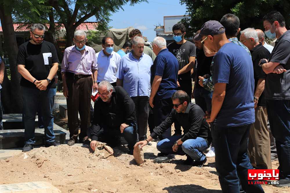 بلدة طيردبا الجنوبية شيعت الفقيد الغالي المرحوم الدكتور ابراهيم اسماعيل جابر الى مثواه الأخير 