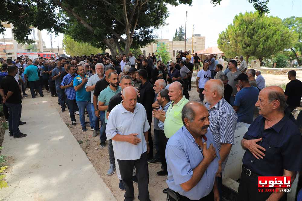 بلدة طيردبا الجنوبية و جماهير كرة القدم شيعت المرحوم فوزي حيدر والد لاعب منتخب لبنان و فريق العهد اللاعب محمد حيدر