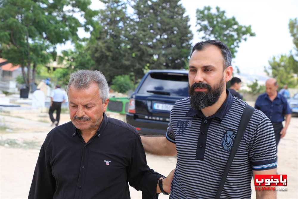 بلدة طيردبا الجنوبية و جماهير كرة القدم شيعت المرحوم فوزي حيدر والد لاعب منتخب لبنان و فريق العهد اللاعب محمد حيدر