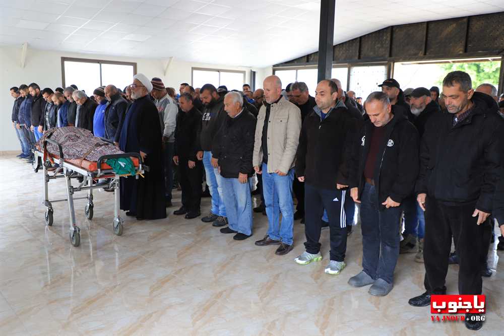 بلدة طيردبا الجنوبية شيعت المرحومة الحاجة فاطمة عبدالحسن مغنية ام سلمان عزالدين