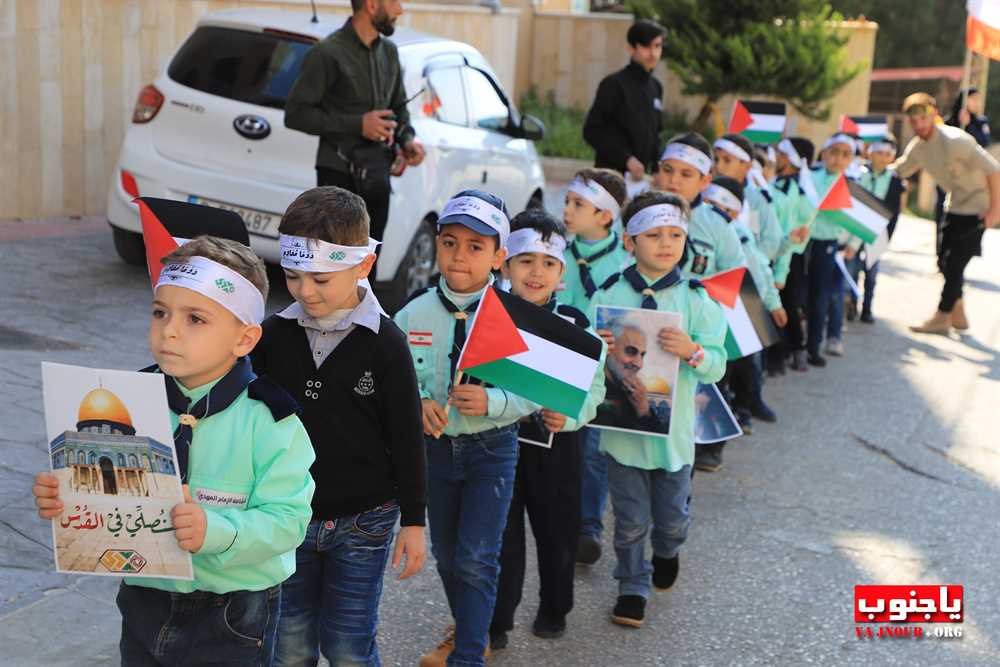 طيردبا : مسيرة كشفية بمناسبة يوم القدس 
