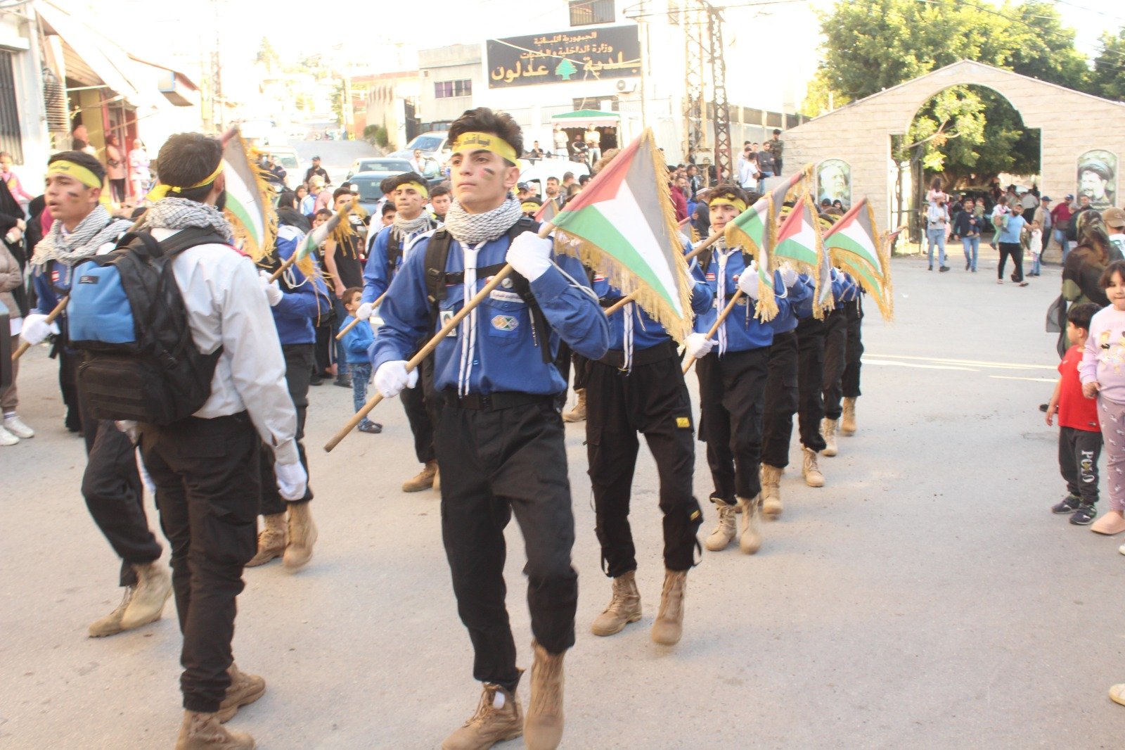    مسيرة كشفية بمناسبة يوم القدس العالمي في بلدة عدلون الجنوبية