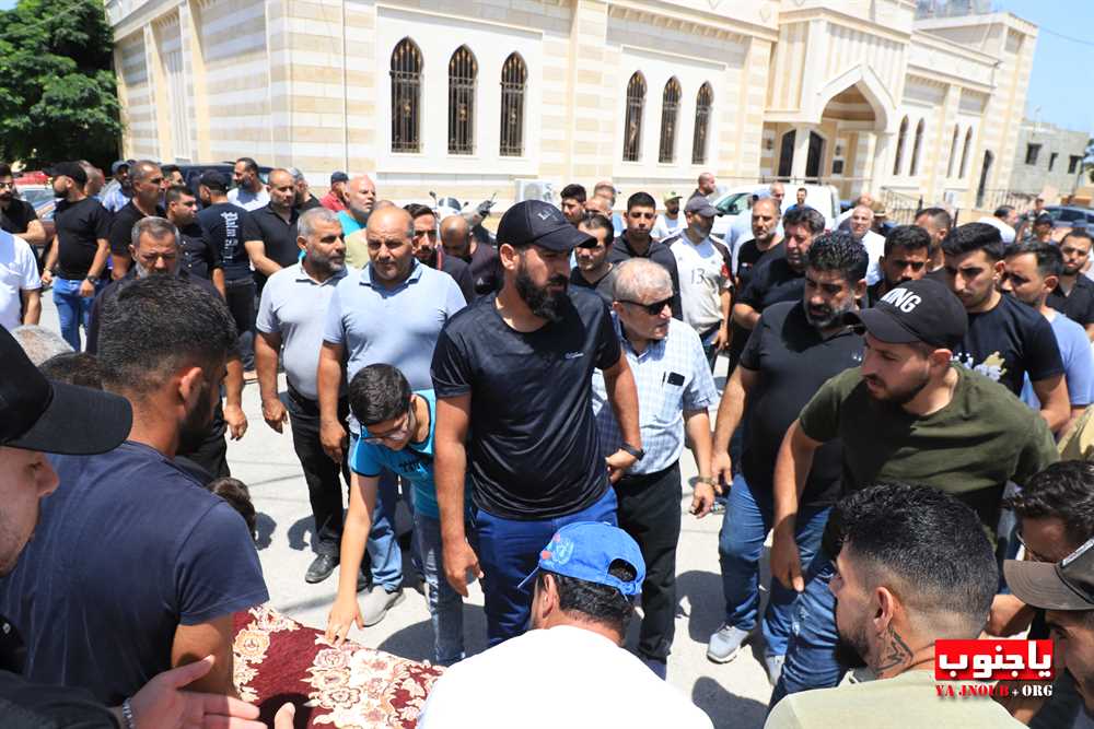 بلدة طيردبا الجنوبية شيعت الفقيدة الغالية المرحومة علية زيون 