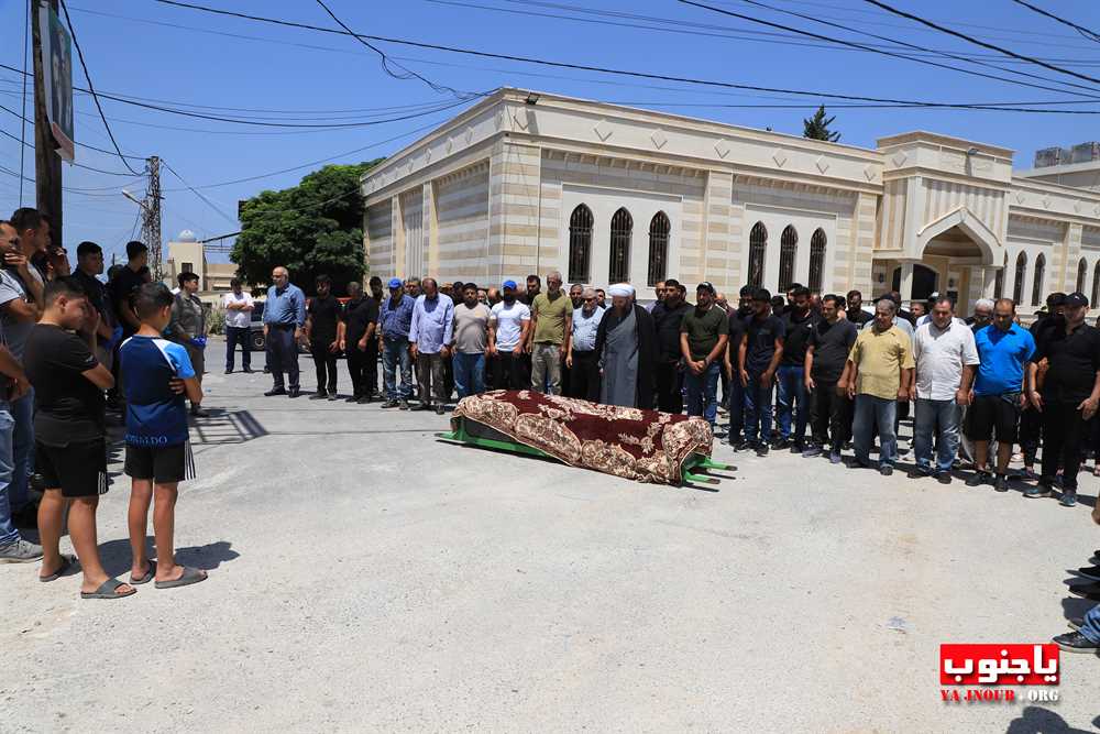 بلدة طيردبا الجنوبية شيعت الفقيدة الغالية المرحومة علية زيون 