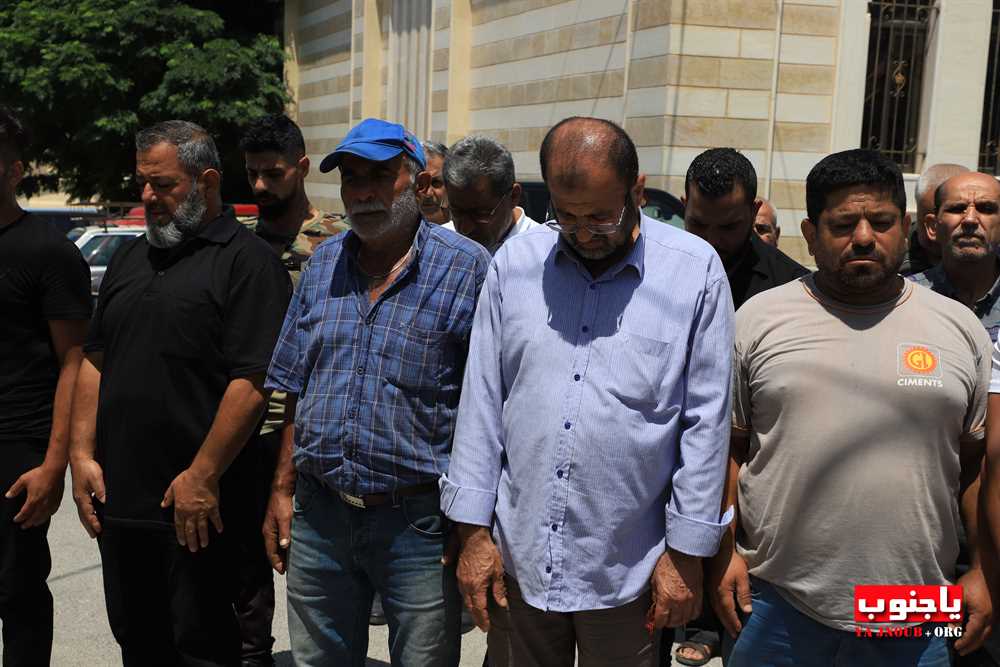 بلدة طيردبا الجنوبية شيعت الفقيدة الغالية المرحومة علية زيون 