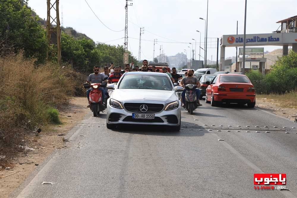  طيردبا تستقبل عريسها الشاب المغترب زين العابدين شرارة الذي كان تعرض لحادث سير مروع منذ أكثر من شهر و كانت اصابته خطيرة  ادت الى بتر ساقيه  الف الحمدالله ع السلامة