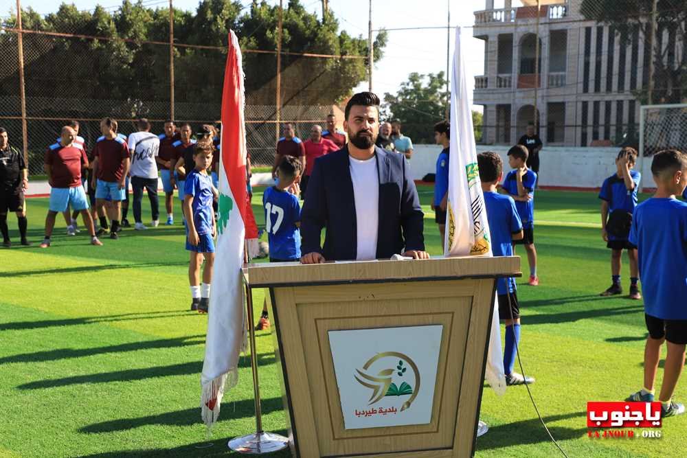  قدامى النجمة وقدامى منتخب الجنوب ومنتخب لبنان للميني فوتبول في مهرجان المرجع فضل الله السنوي على ملعب عصام سعد في بلدة طيردبا .......