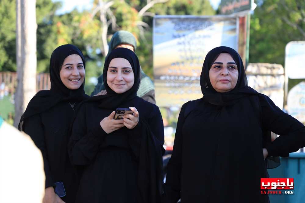      عاشوراء طيردبا : بالصور لقطات عفوية لحضور اهل البلدة خلال المسيرة الحسينية لكشافة الرسالة _ امل 