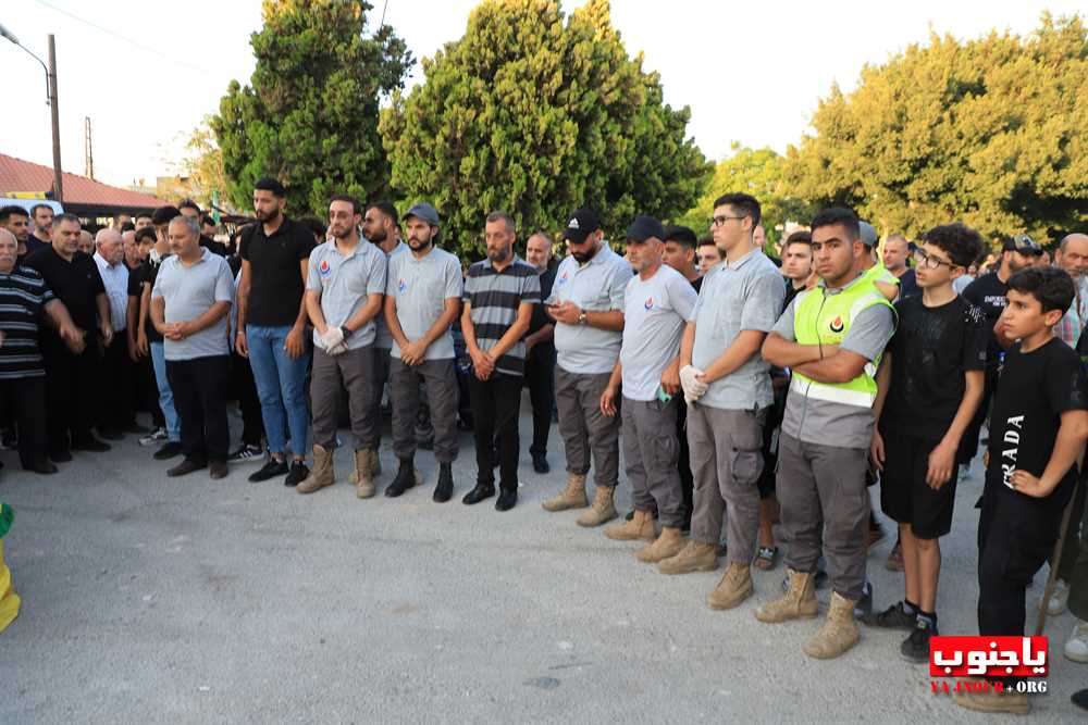 بلدة طيردبا الجنوبية شيعت الفقيدة الغالية المرحومة الحاجة مريم جابر ام ايهاب حيدر الى مثواها الأخير 