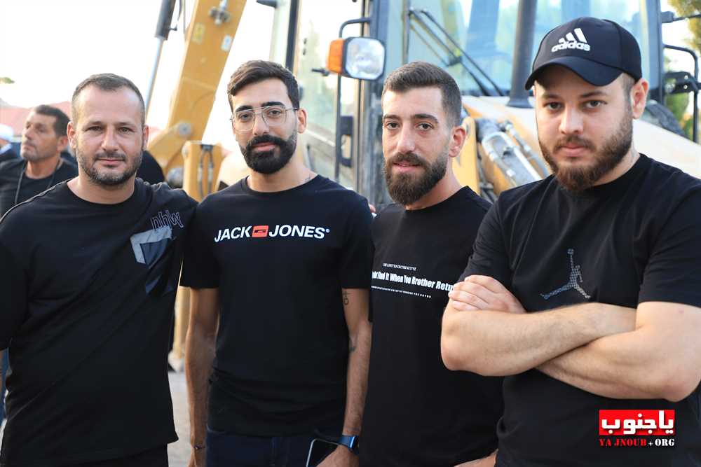 بلدة طيردبا الجنوبية شيعت الفقيدة الغالية المرحومة الحاجة مريم جابر ام ايهاب حيدر الى مثواها الأخير 