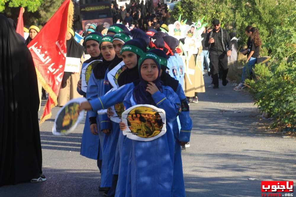   مسيرة التاسع من محرم في بلدة عدلون الجنوبية