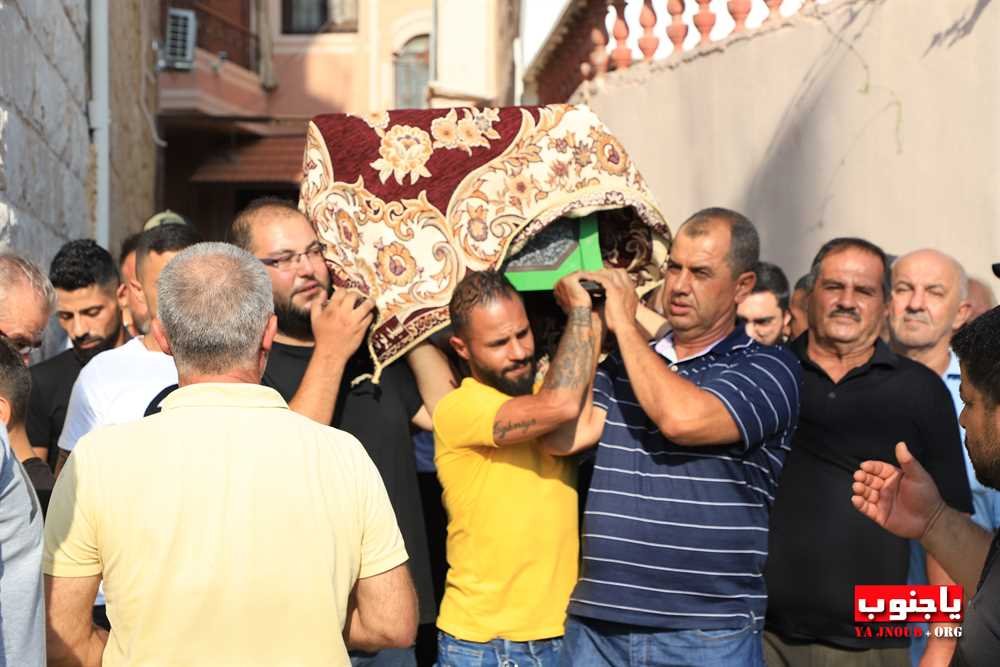 بلدة طيردبا شيعت الفقيدة الغالية المرحومة زهرة عبد الصاحب مغنية ( ام وسام ) الى مثواها الأخير 