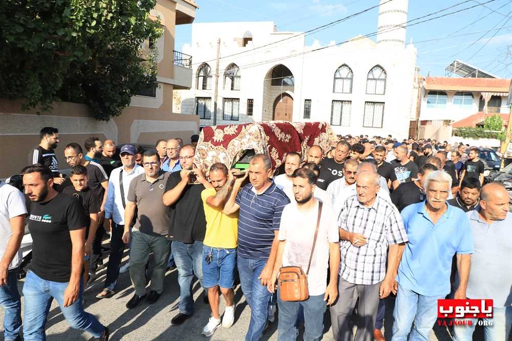 بلدة طيردبا شيعت الفقيدة الغالية المرحومة زهرة عبد الصاحب مغنية ( ام وسام ) الى مثواها الأخير 