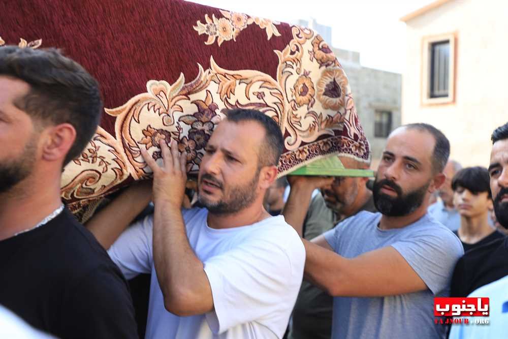 بلدة طيردبا شيعت الفقيدة الغالية المرحومة زهرة عبد الصاحب مغنية ( ام وسام ) الى مثواها الأخير 