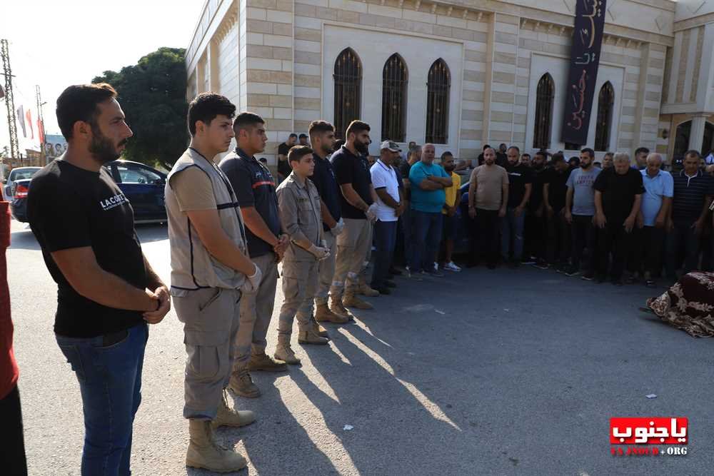 بلدة طيردبا شيعت الفقيدة الغالية المرحومة زهرة عبد الصاحب مغنية ( ام وسام ) الى مثواها الأخير 