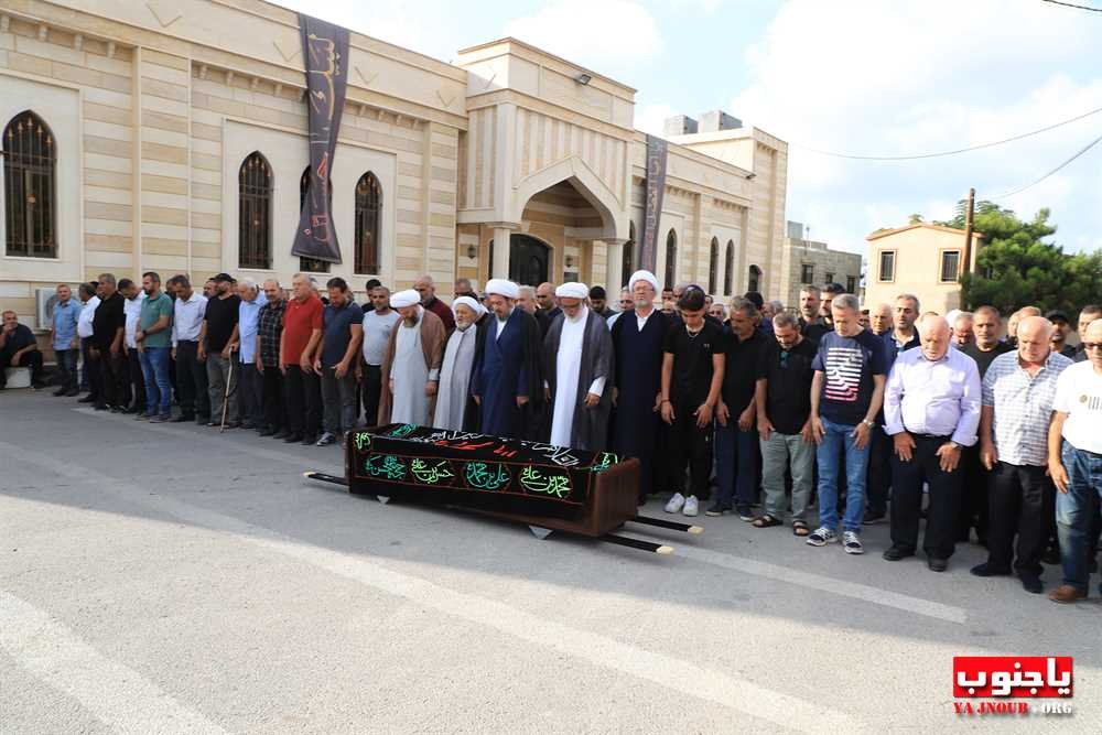 بلدة طيردبا الجنوبية شيعت الفقيد الغالي المرحوم المربي الحاج حسن عبدالكريم مغنية الى مثواه الأخير