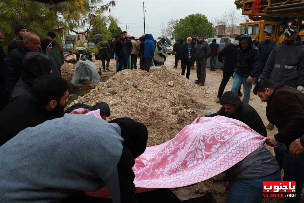 بلدة طيردبا شيعت الفقيدة الغالية المرحومة الحاجة وسيلة موسى حيدر /ام نبيل مغنية الى مثواها الأخير 