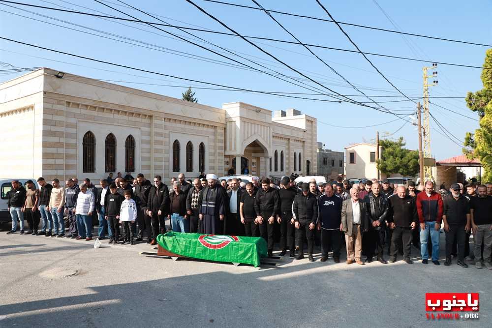 بلدة طيردبا الجنوبية شيعت الفقيدة الغالية الحاجة نايفة زيدان الى مثواها الأخير