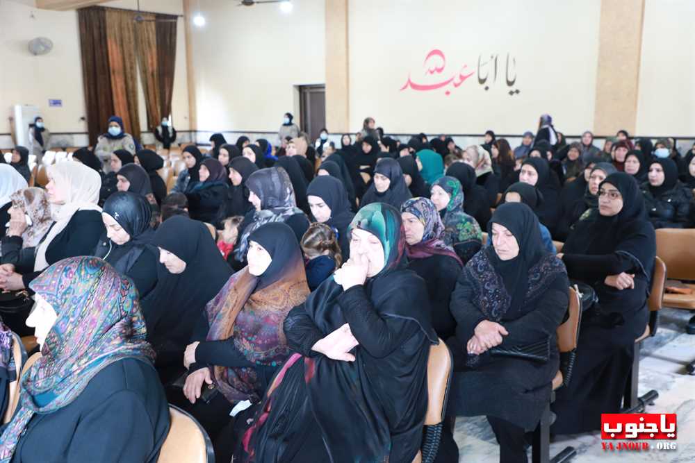 طيردبا : ذكرى مرور ثلاثة أيام على وفاة الفقيدة الغالية المرحومة الحاجة نايفة زيدان في حسينية السيدة زينب ع  